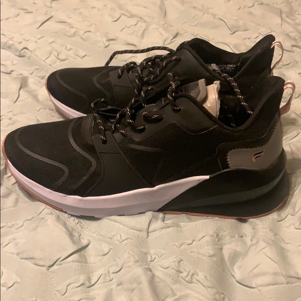 Fabletics Shoes